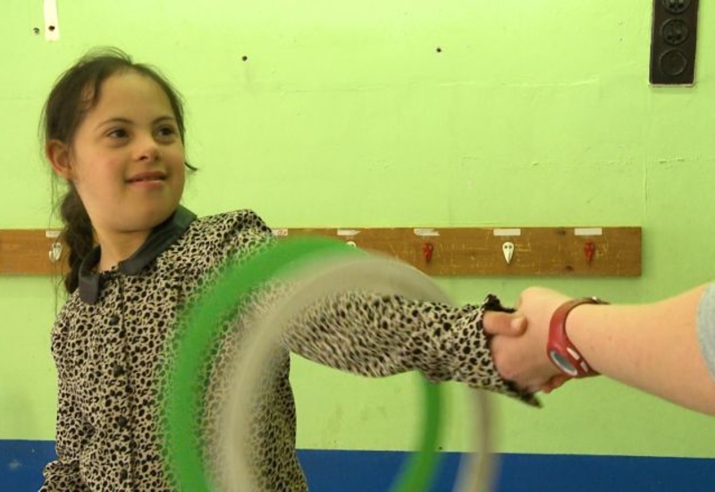 Une Education Presque Parfaite - On fait de l'exercice à l'école de Luther !