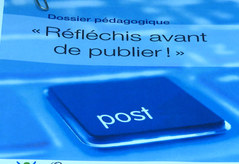 Child Focus présente "Click safe" à la haute école Condorcet