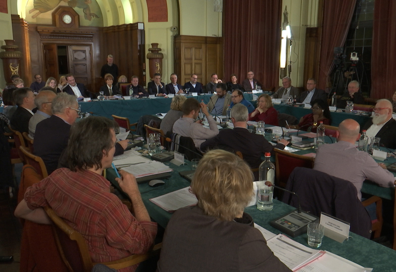 Charleroi : Dernière séance émouvante pour 25 membres du conseil communal (sur 51)