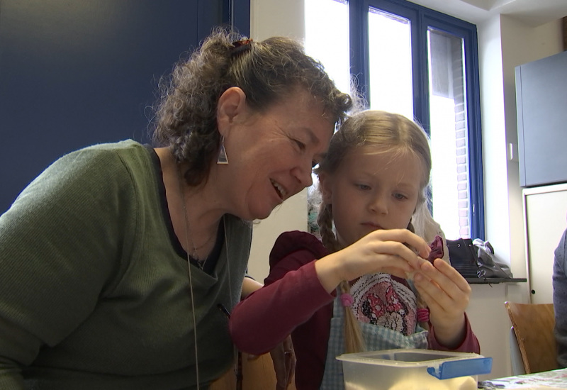 Aînés et enfants ensemble: l'inter-générationel, ça marche