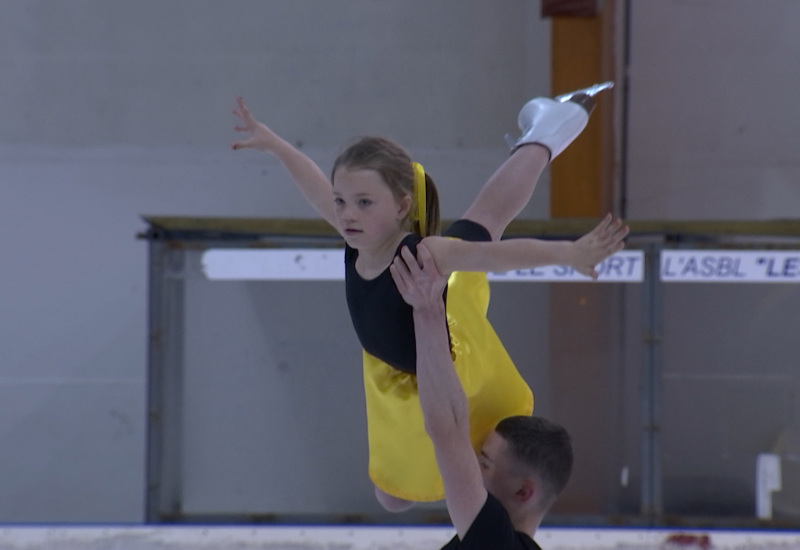 Charleroi : rencontre avec Liora, 8 ans, jeune prodige du patinage