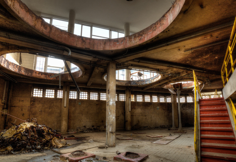 Plongée photographique dans des abysses industriels!