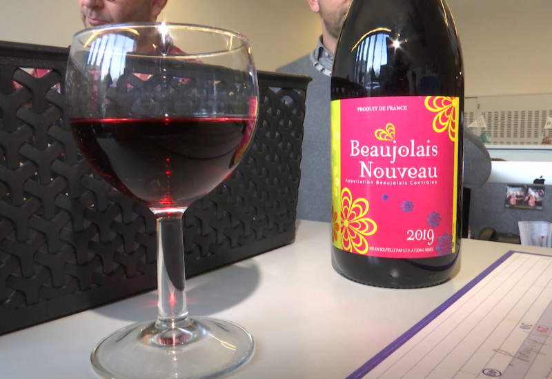 Le Beaujolais nouveau, reportage acide...