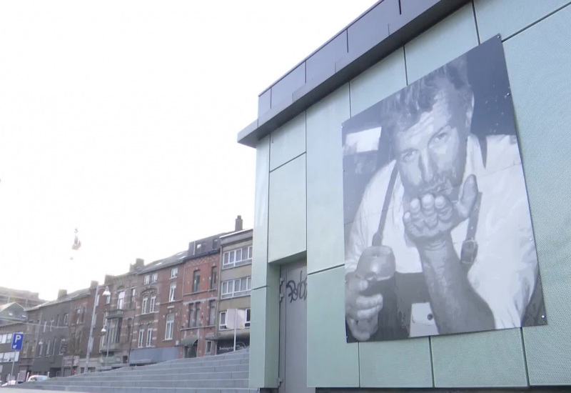 Une fresque en l'hommage de Jean-Yves Wargnies place de la Digue