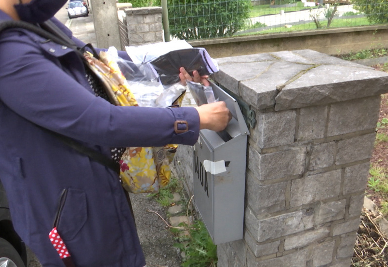 Farciennes, première commune de la région a distribuer des masques 