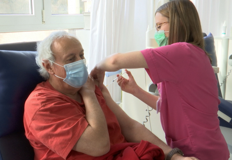 Lobbes: les premiers patients à risque de l'hôpital se sont faits vacciner  