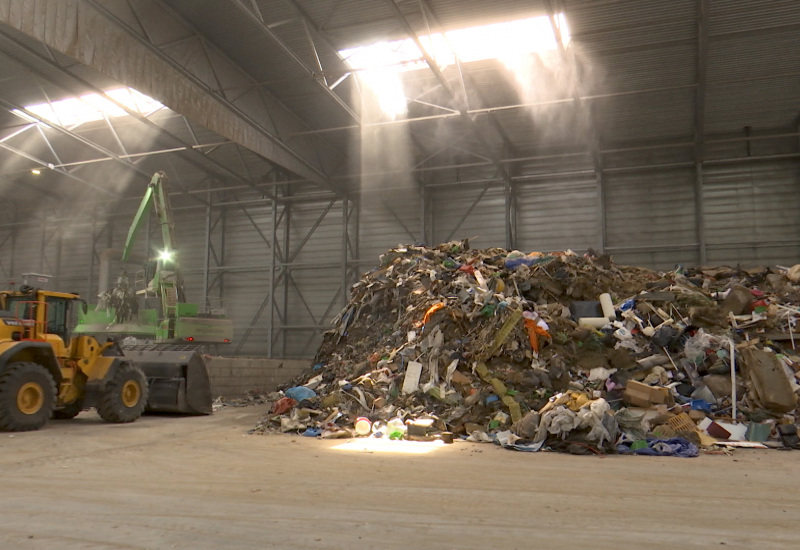 Auvelais : la société Bruco appelée en renfort pour trier les déchets des inondations de juillet