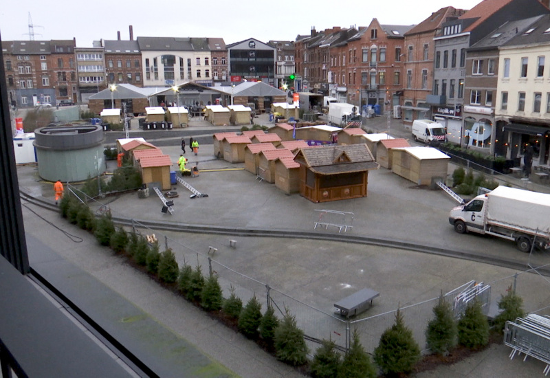 Village de Noël de Charleroi : « Une forte baisse de fréquentation »