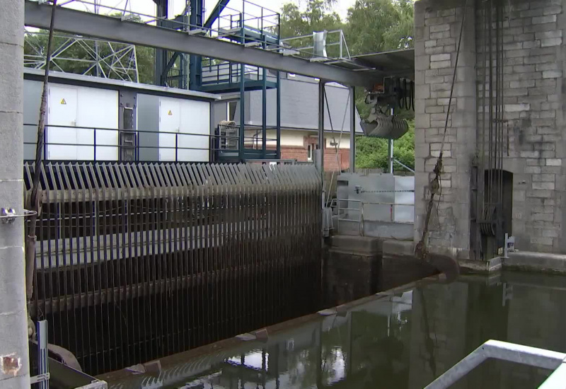 Découverte du barrage-écluse hydoélectrique de Monceau