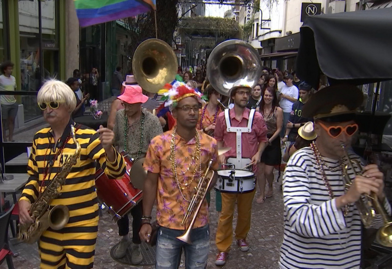 Charleroi : succès de foule, d'ambiance et de couleurs pour la 3ème édition de la Fête de l'Amour