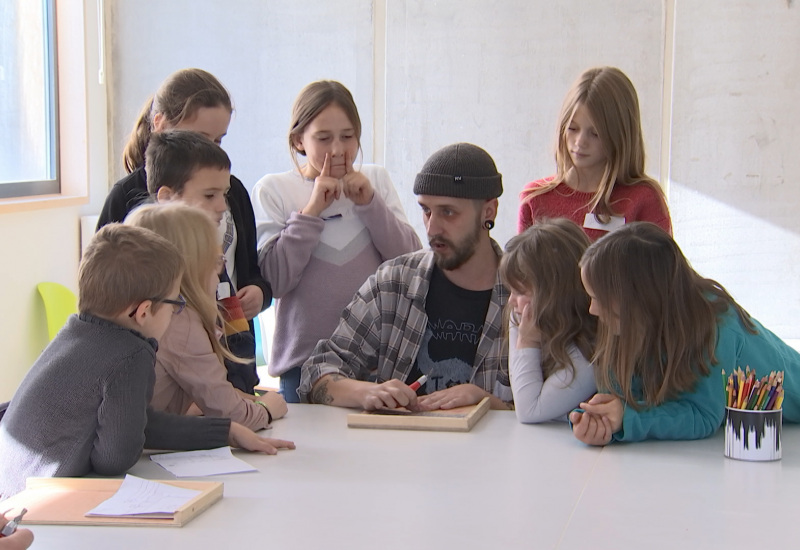 Photos et arts plastiques pour les 8-12 ans au Musée de la Photographie