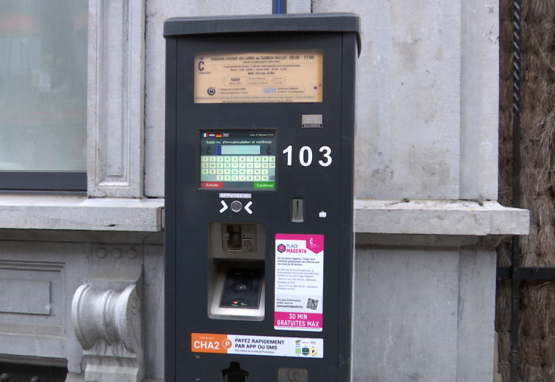 Charleroi: augmentation de la redevance parking qui passerait à 30 euros ! 