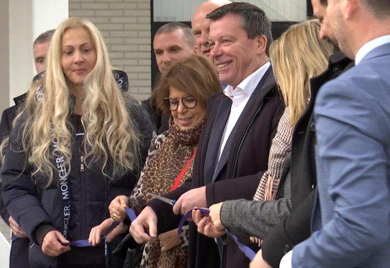 Marcinelle: inauguration des nouveaux bâtiments de l'Athénée royal 