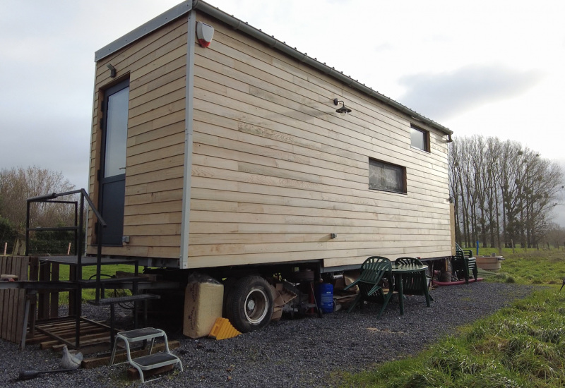 Habitat léger: Chloé et Martin ont investi leur tiny house 