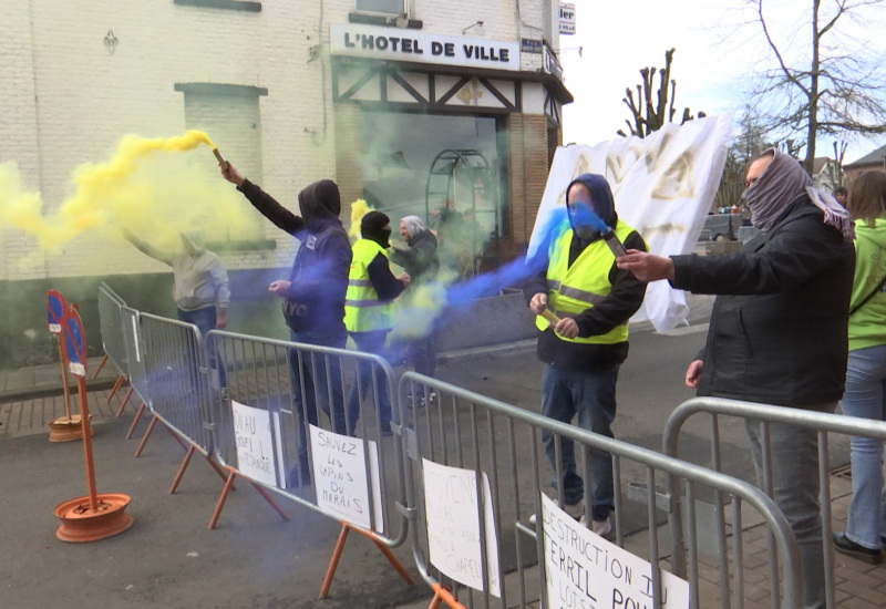 Le projet de construction d'un golf sème le doute au carnaval de Chapelle !