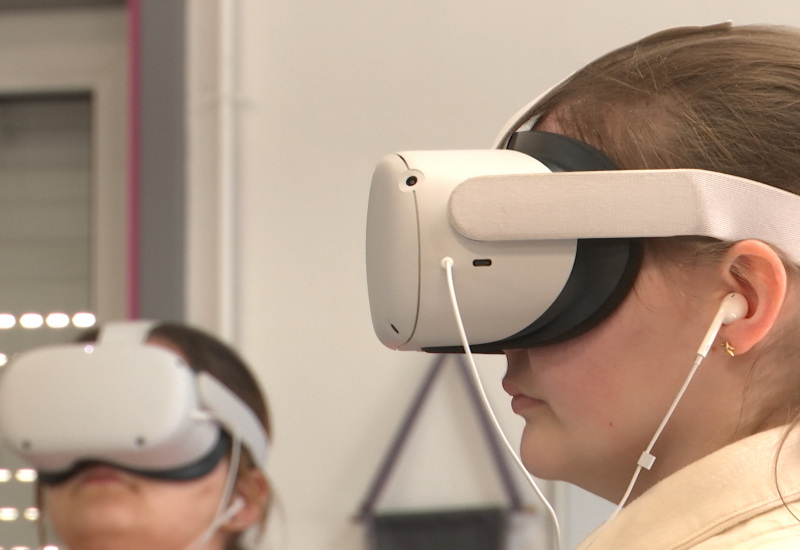 Montignies-sur-Sambre : des casques virtuels pour la prévention au harcèlement scolaire 