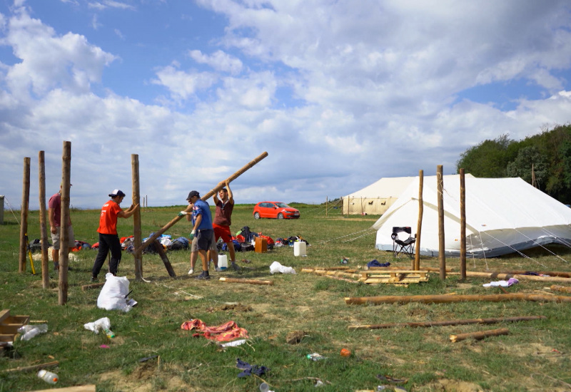 Les endroits pour les camps scouts deviennent une denrée rare !