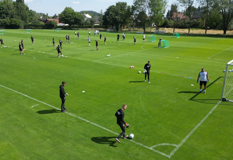 Première séance d'entraînement pour les joueurs du Sporting de Charleroi