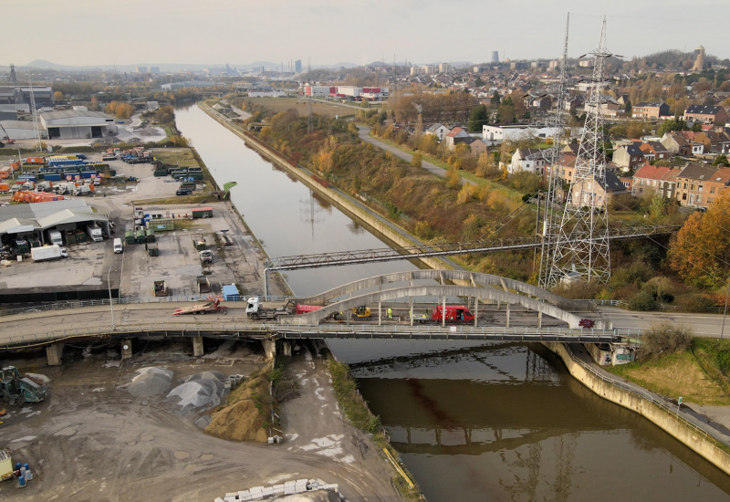 Pont de Couillet-Montignies: une taque d’égout cassée fait fermer le pont. Le point sur les ponts en mauvais état dans la région