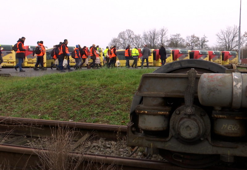 Des étudiants d'une école parisienne de transports découvrent l'expertise du TEC Charleroi