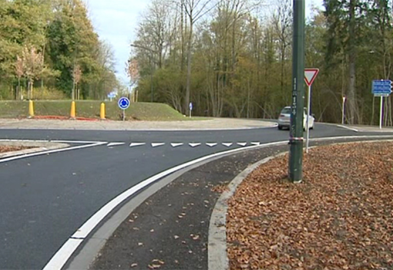 Semaine de la courtoisie au volant : Vous êtes nombreux à ignorer les règles de conduite dans un rond-point