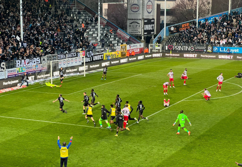 Le "Marcq Time" permet aux Zèbres de s'imposer face à Zulte Waregem !