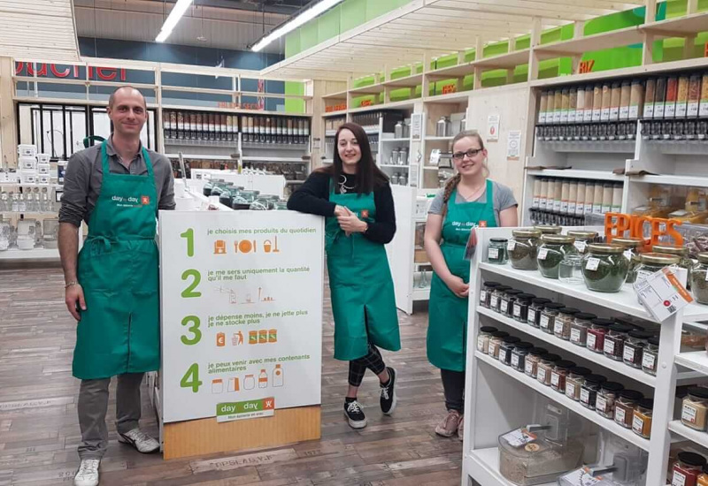 Vente en vrac : un nouveau magasin au Cora, la fin de vrakstore en centre ville (vidéo)