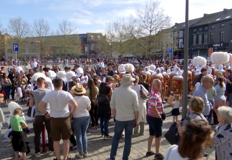 Cavalcade d’Auvelais: demandez le programme !