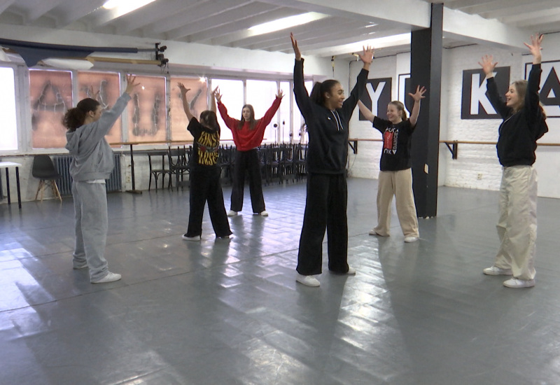 Rencontre avec les Carolos de la Yuka Dance avant la finale de The Dancer ! 