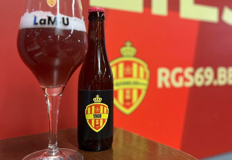 Foot: Le club de Gosselies sort trois bières aux couleurs du matricule 69 !