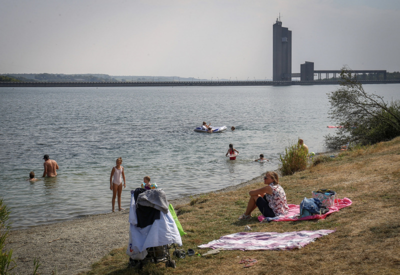 Lacs de l’Eau d’Heure: baignade interdite à Falemprise suite aux cyanobactéries 