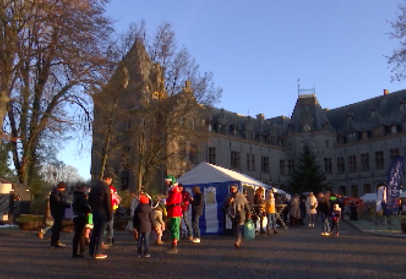 Thuin et Ham-sur-Heure: voyage entre ces deux villages de Noël  