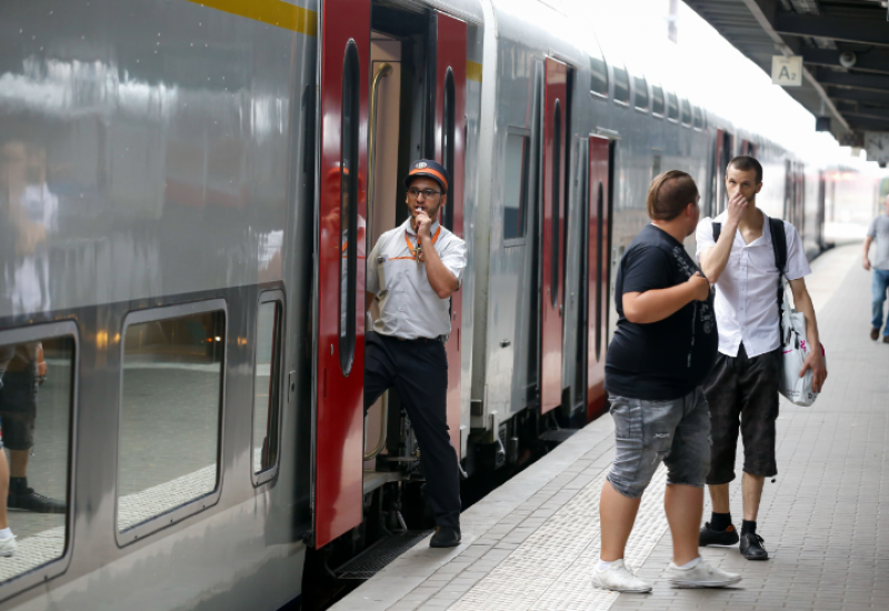 SNCB: acheter un ticket dans le train coûte deux euros de plus