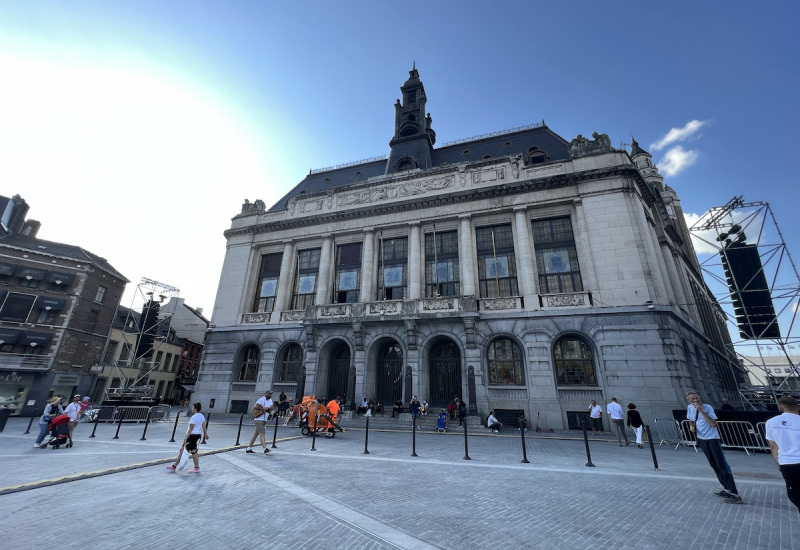 Un rassemblement du parti d'extrême droite « Chez Nous » interdit par la ville de Charleroi