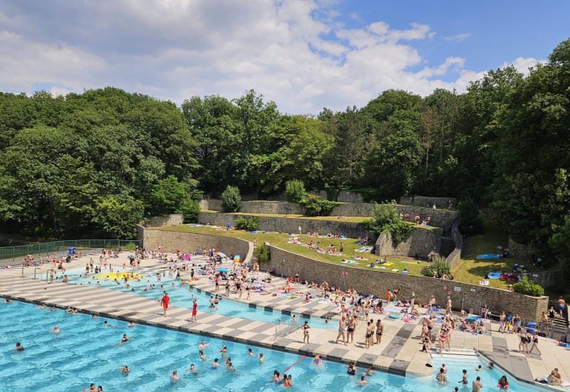 Beau temps : Charleroi-les-Bains prolonge son ouverture jusqu'au 10 septembre !