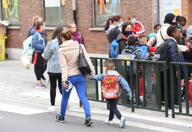 Vacances de Toussaint prolongées : comment combiner travail et garde des enfants?