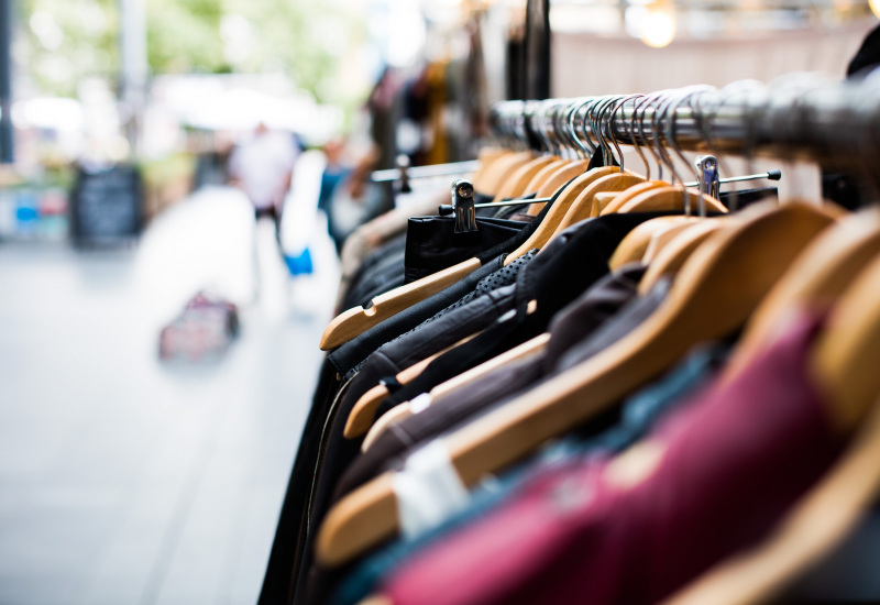 Un troc de vêtements organisé à Sambreville par Youth for Climate