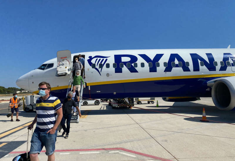 Conflit chez Ryanair : Pour Ecolo,  « il faut conditionner l’accès aux aéroports au respect des droits des travailleurs »