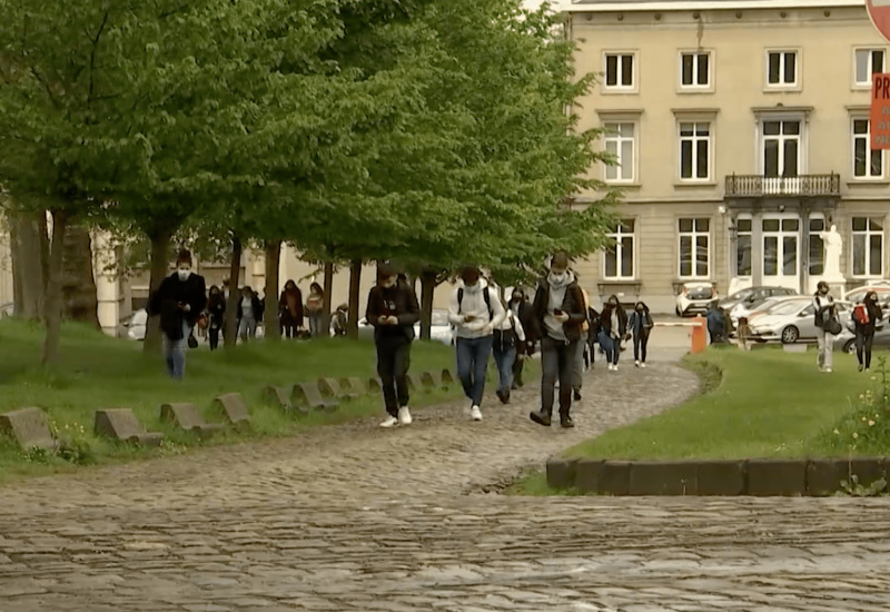 À Gosselies, le collège St-Michel ferme et passe en 100% distanciel