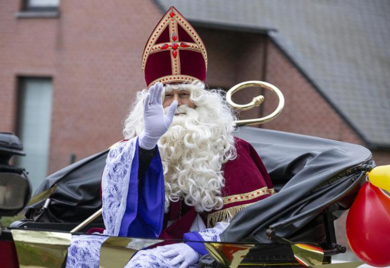 Dépéchez-vous Saint-Nicolas vous attend ! à la maison du conte de Charleroi