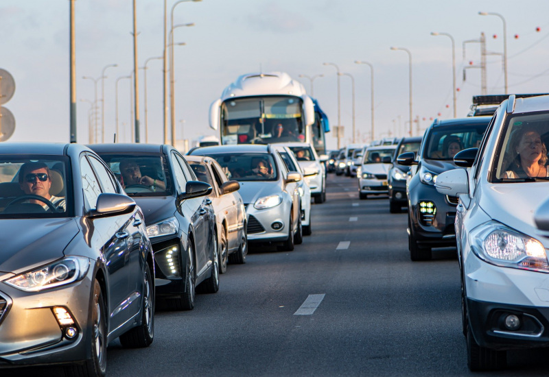 Vacances : Comment éviter les travaux sur la route des vacances ?