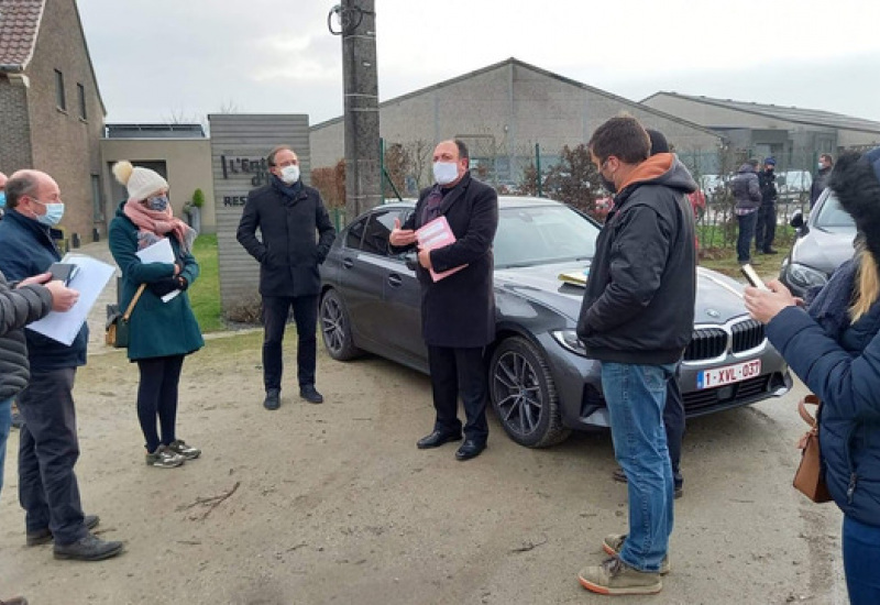 Pont-à-Celles : le ministre Willy Borsus à la rencontre du Collectif de citoyens Revholt