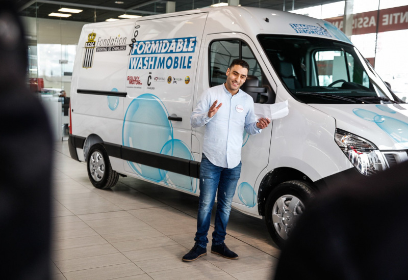 "Depuis que je viens à la washmobile, je reprends le bus" 