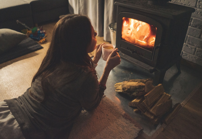 Les températures diminuent : comment éviter un feu de cheminée ?