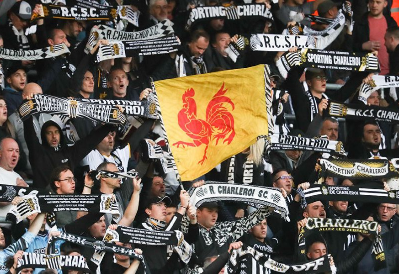 Par solidarité avec les familles en difficultés, les enfants pour venir voir les matchs du Sporting de Charleroi gratuitement 