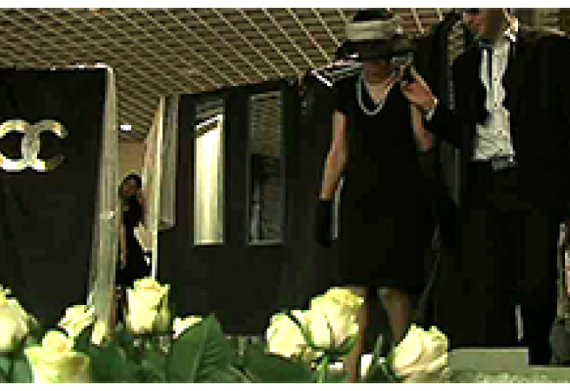 20/08/13 : Coco Chanel défile à Châtelet