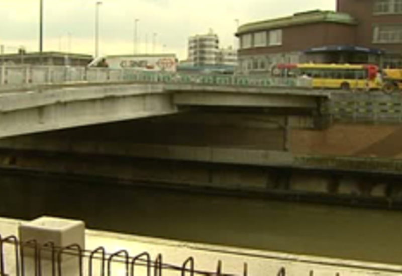 26/01/11 : Nouveau pont sur la Sambre