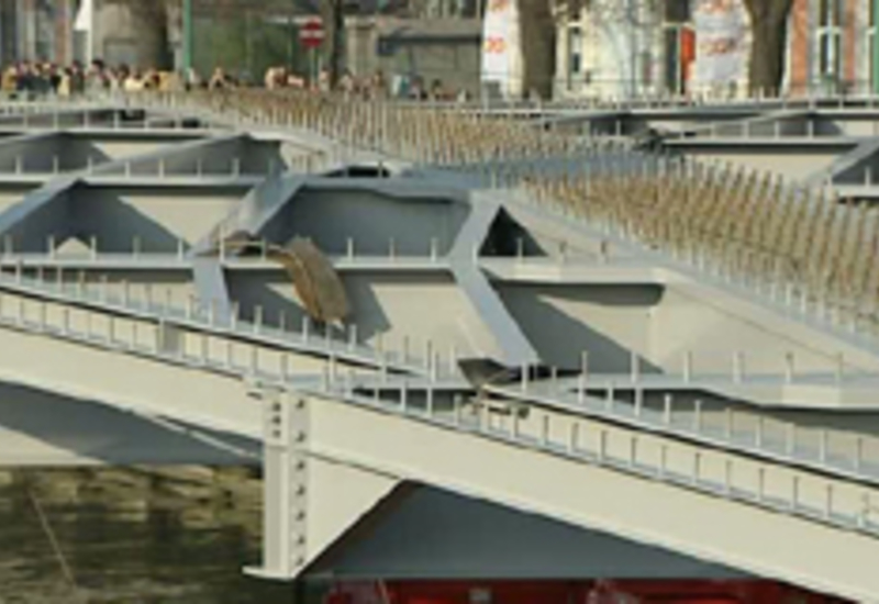 31/01/11 : Pont du métro léger