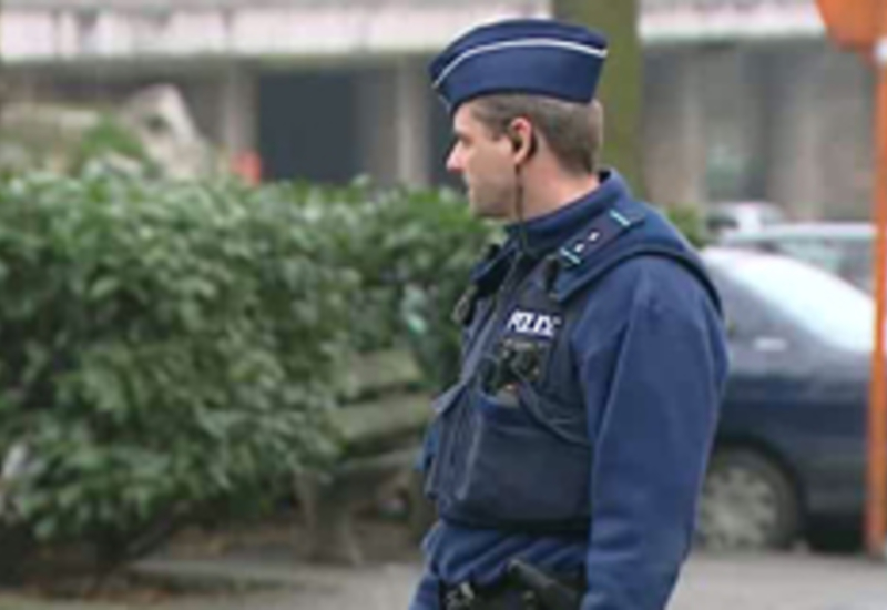 21/02/11 : Alerte à la bombe au Palais