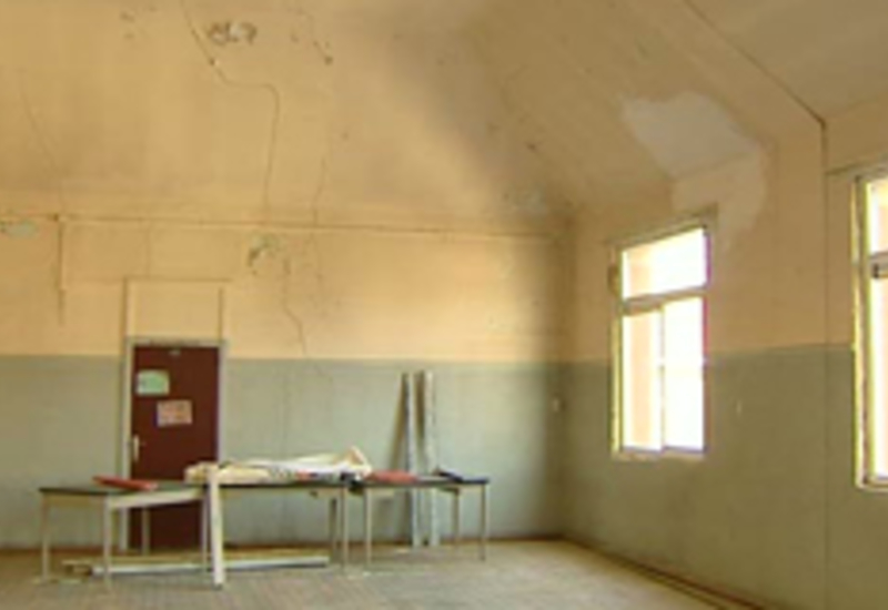 28/03/11 : Nouvelle école à Godarville